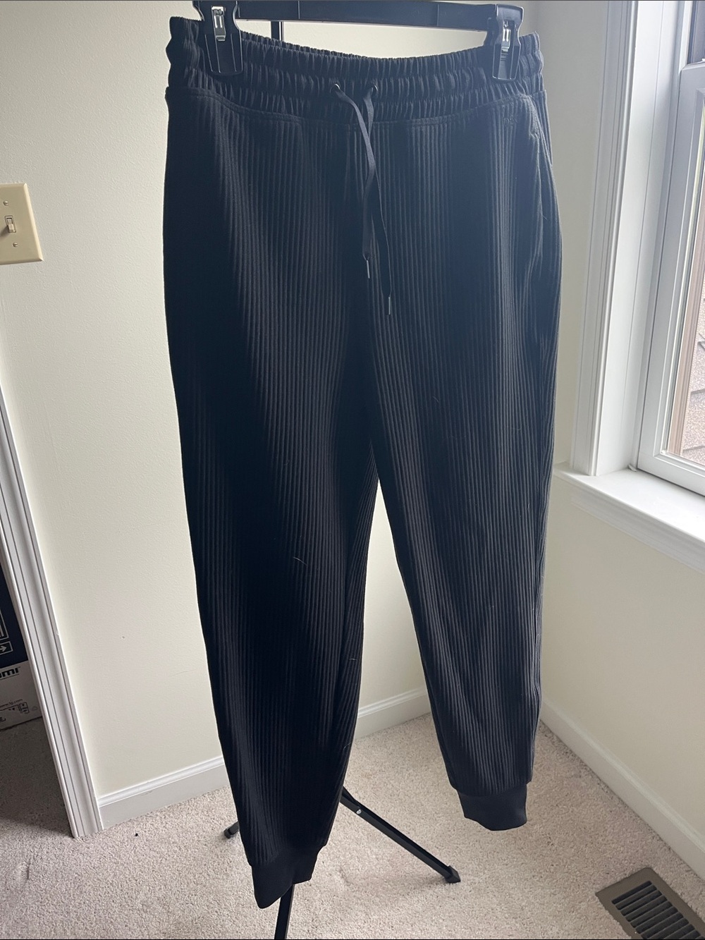 DSG Black Ribbed Jogger Pants for Women